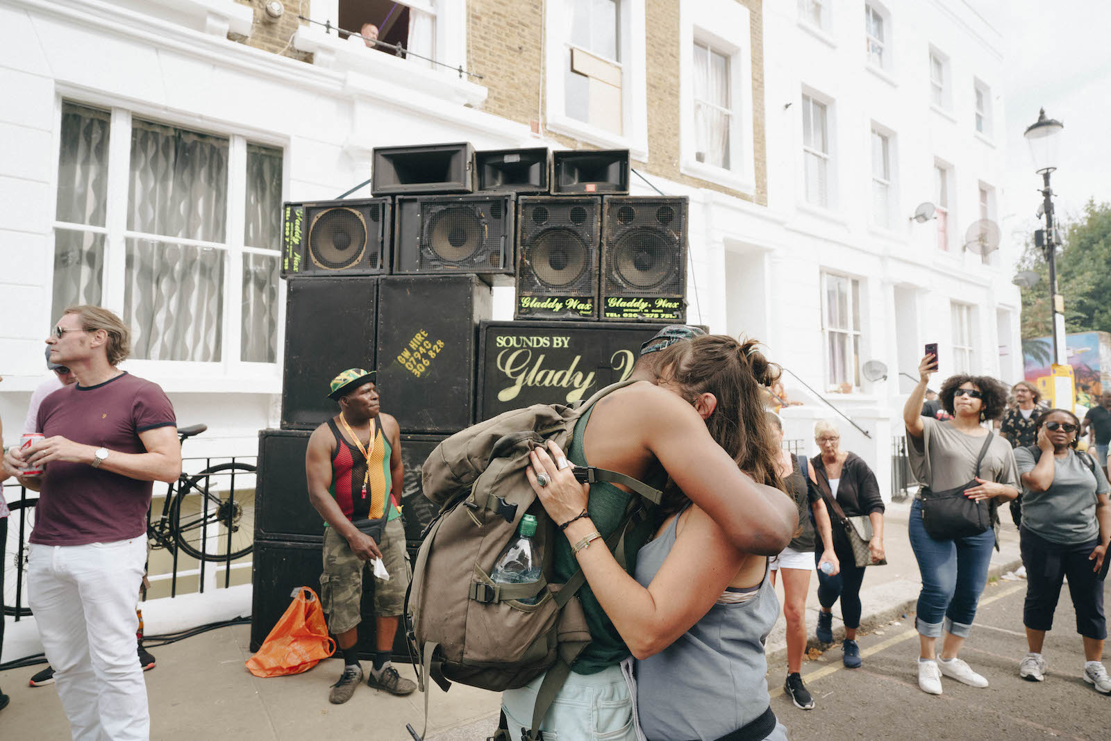 A couple embracing at Notting Hill Carnival 2022