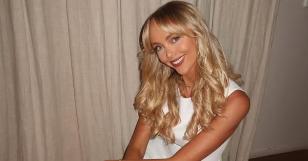 OnlyFans Star Annie Knight Slept With 500 Men in One Day. Here’s How Much She’s Made Since.