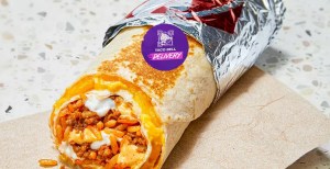 This Christmas, You Can 'Live Más' With Taco Bell's Return of the Quesarito