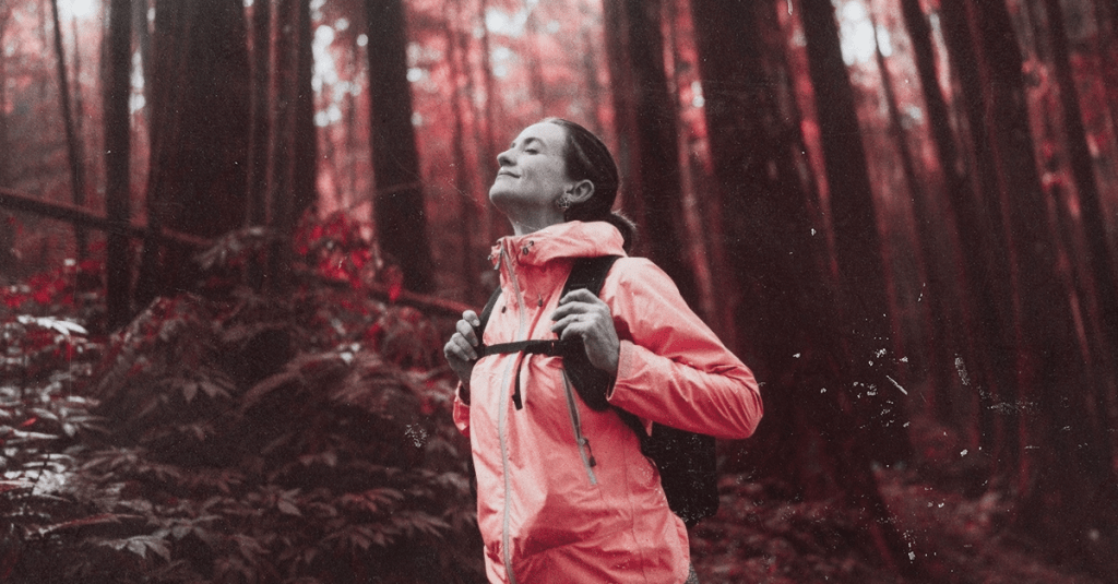 4-ways-solo-travel-helps-deepen-self-intimacy